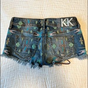 •Kendall&Kylie lace up denim shorts